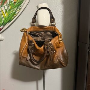 Classic Two-Tone Steve Madden Leather Satchel Bag in Tan and Brown